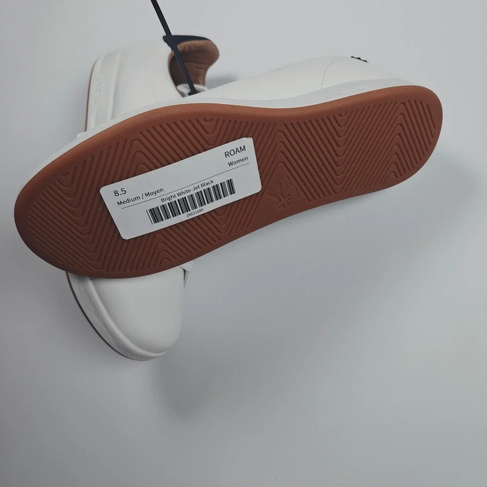 Kuru Roam Women‎ 8.5 Bright White Jet Black Leather Orthopedic Sneakers Low Top